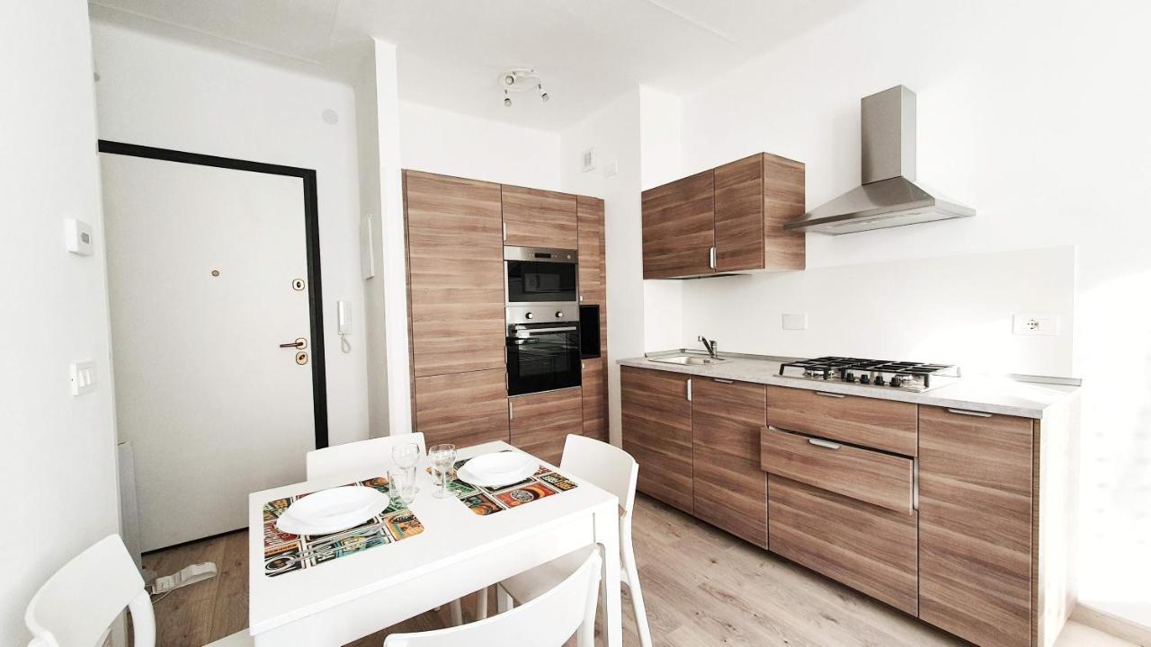 A Due Passi Dal Mare - Appartamento Per Vacanze Arma di Taggia Exterior photo